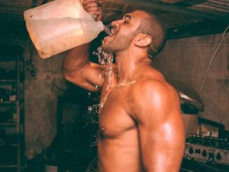 position 69 gay allongé